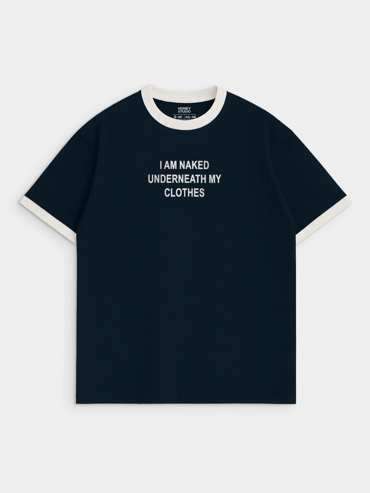 Футболка с принтом I am naked underneath my clothes — миниатюра 1