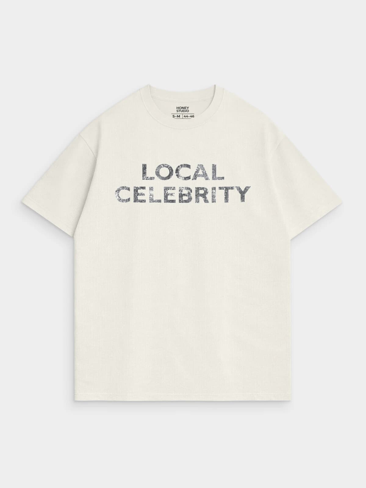 Футболка с принтом Local celebrity — миниатюра 1
