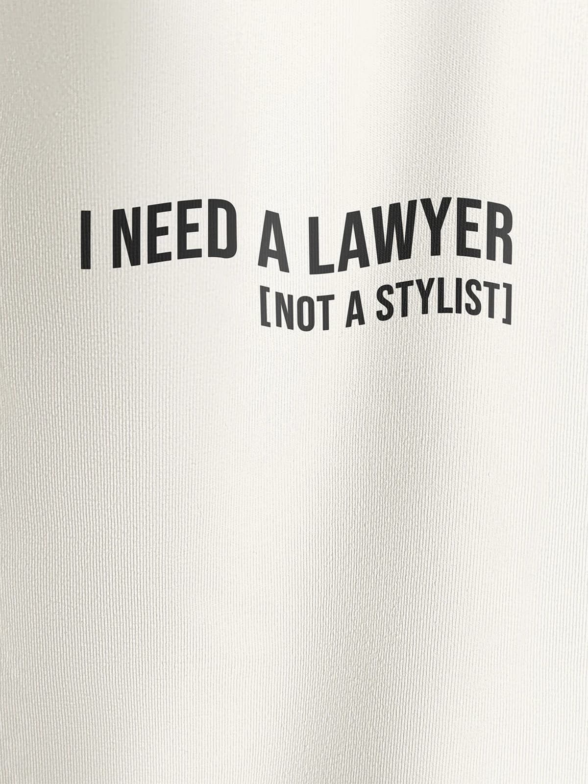 Футболка приталенная молочная с принтом I need a lawyer not a stylist — миниатюра 3