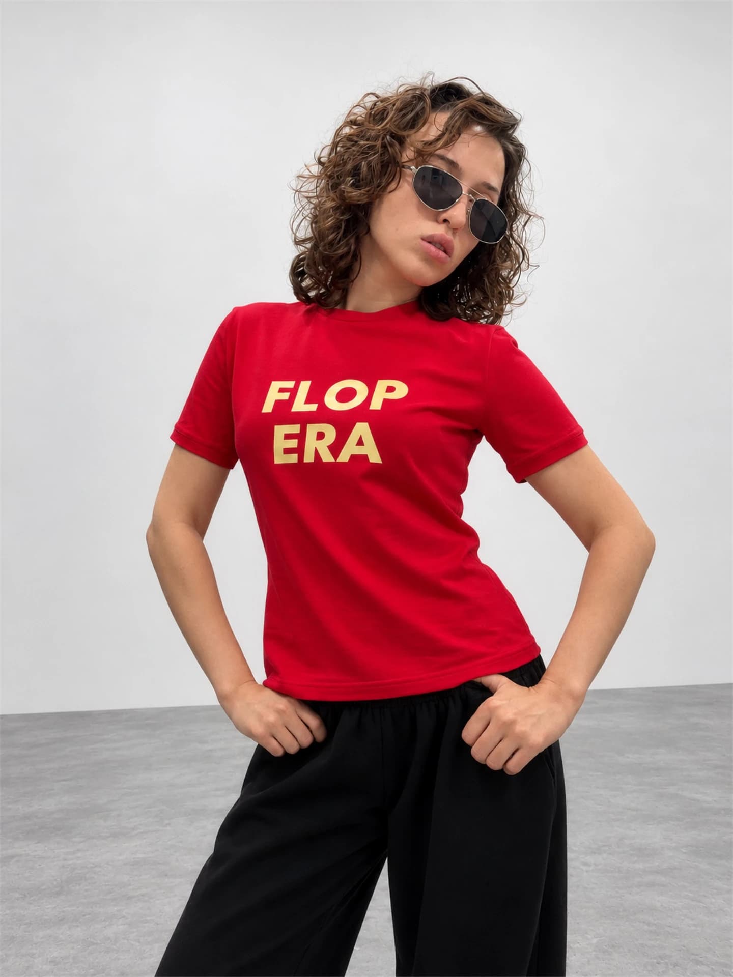 Футболка приталенная красная с принтом Flop era — миниатюра 4