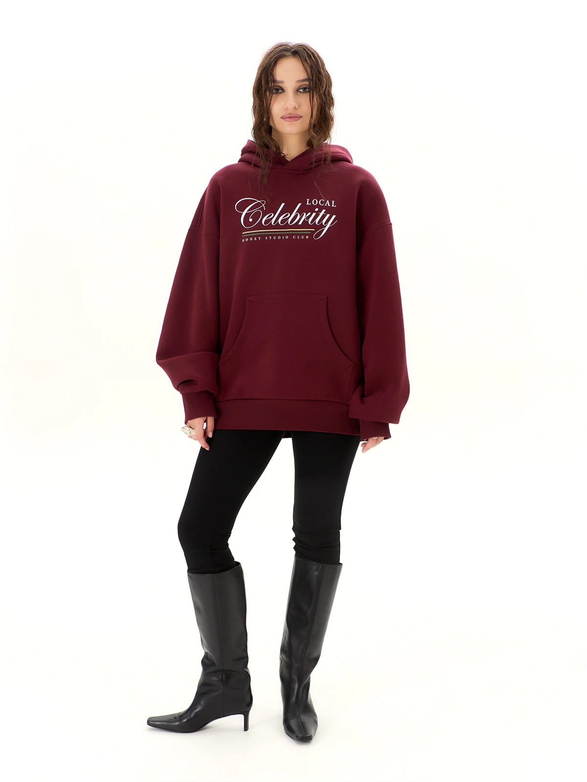 Худи бордовый с принтом Local celebrity