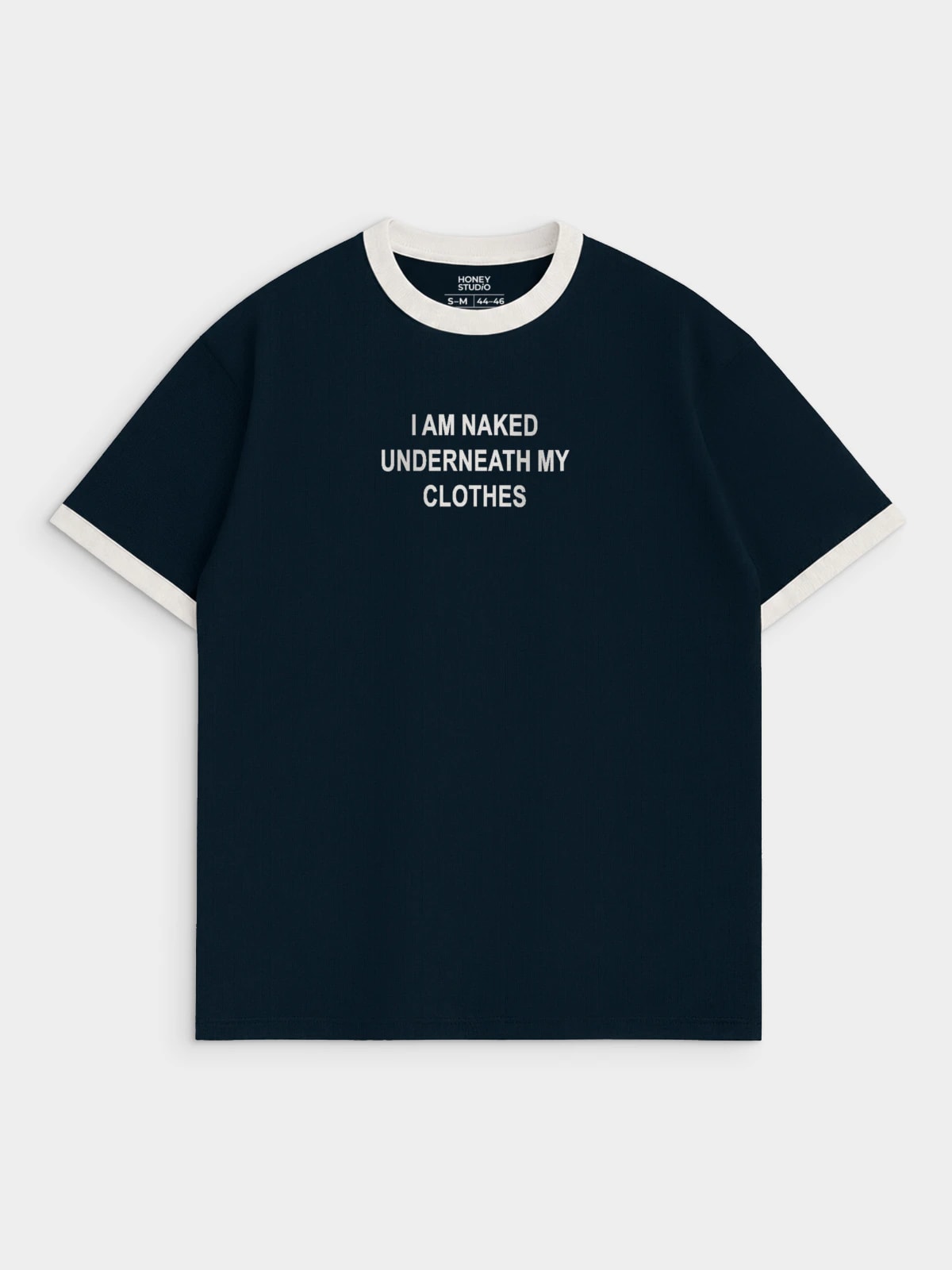 Футболка с принтом I am naked underneath my clothes