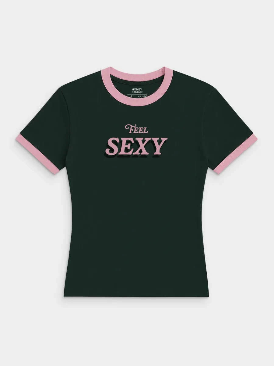 Футболка приталенная зеленая с принтом Feel sexy